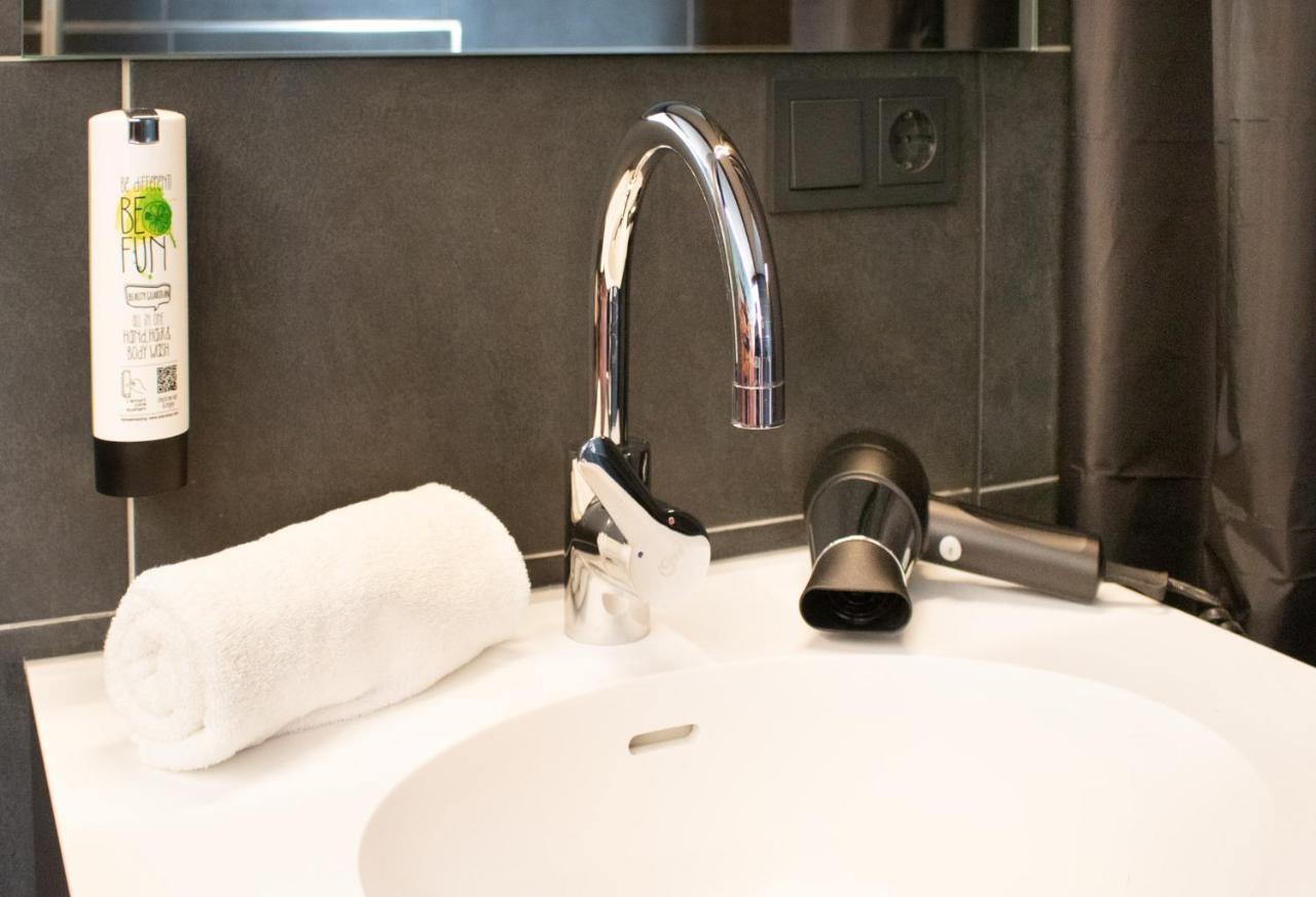Hbs Hotel By Wmm Hotels ハルバーシュタット エクステリア 写真
